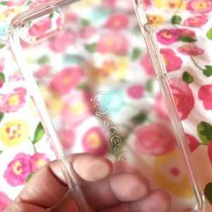 Speck clear protective case for iPhone 6s 💖